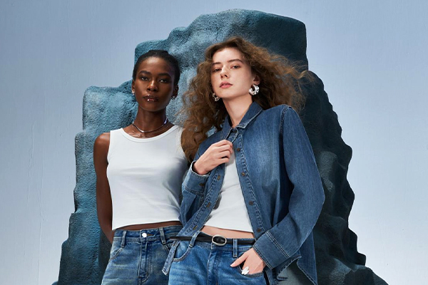 Internation Luxury Awards Winner - TOYOUTH Focus Jeans by TOYOUTH