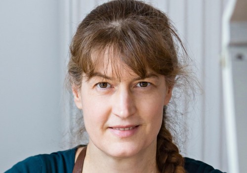 iLuxury - Britta Schwalm, Gold Smith and Founder of BrittasSchmiede 